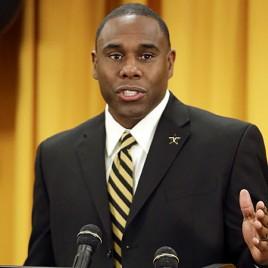 Vanderbilt Football Coach Derek Mason Speaks at Touchdown Club of Memphis