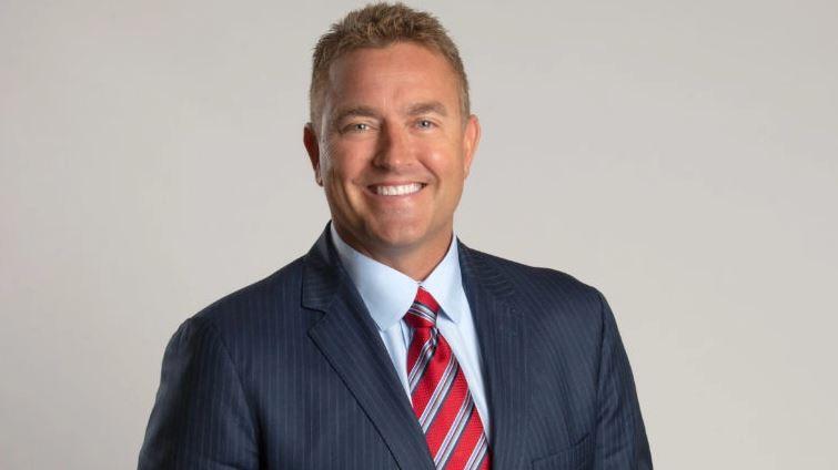 Top College Football Speaker Kirk Herbstreit Set to Release Memoir