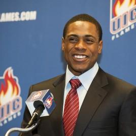New York Mets Outfielder Curtis Granderson Holds Youth Camp Back Home in Chicago