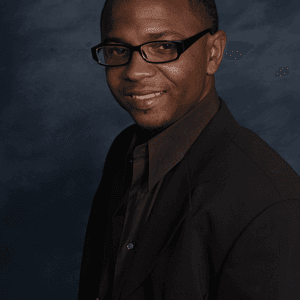 Desi Relaford - Professional Sports Motivational Speaker