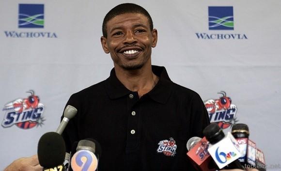 Muggsy Bogues - Professional Sports Motivational Speaker