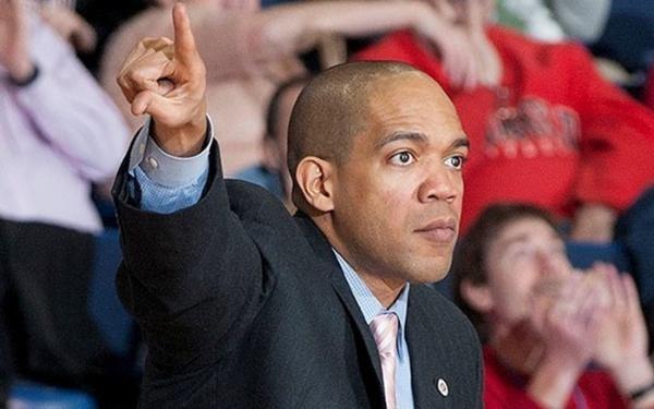 Sydney Johnson - Professional Sports Motivational Speaker