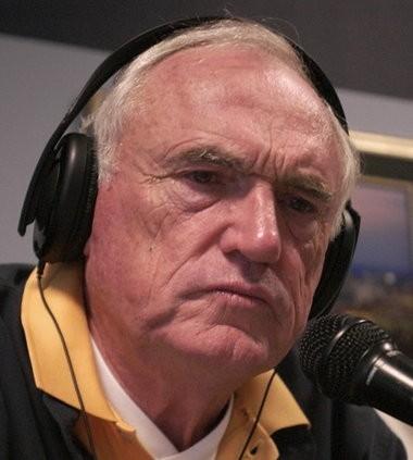 Wimp Sanderson - Professional Sports Motivational Speaker