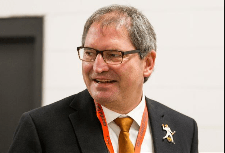 Bernie Kosar - Professional Sports Motivational Speaker