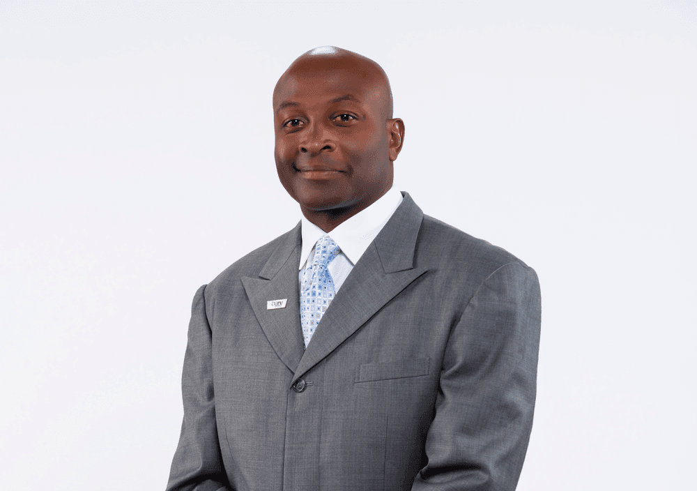 O.J. McDuffie - Professional Sports Motivational Speaker