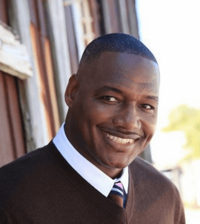 Derrick Brooks - Professional Sports Motivational Speaker