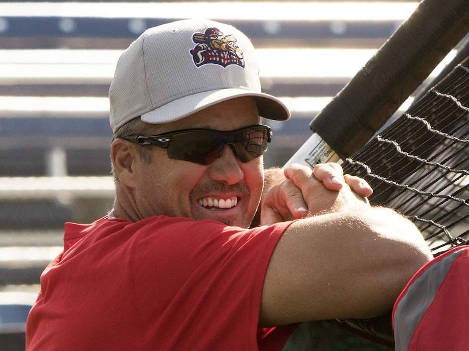 Pat Borders - Professional Sports Motivational Speaker