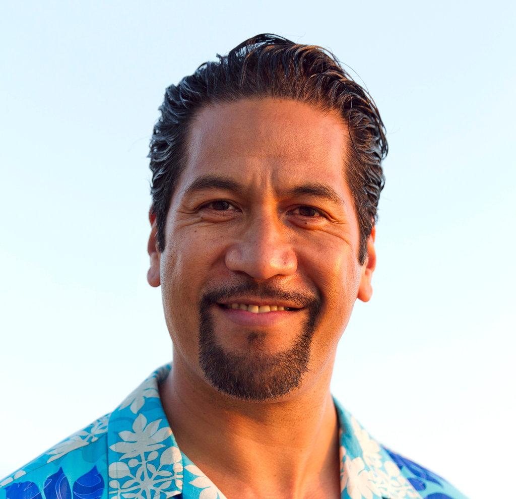 Ta'u Pupu'a - Professional Sports Motivational Speaker