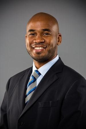 Shaheen Holloway - Professional Sports Motivational Speaker