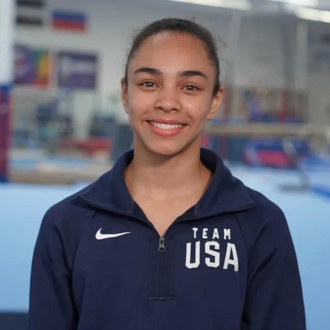 Hezly Rivera - Professional Sports Motivational Speaker