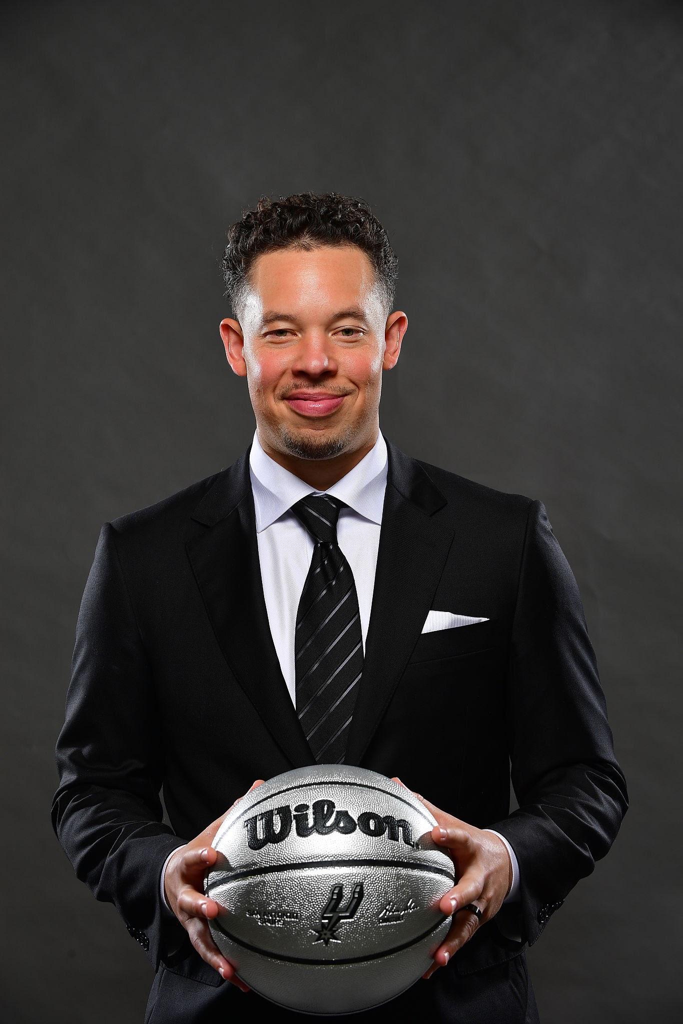 Mitch Johnson - Professional Sports Motivational Speaker