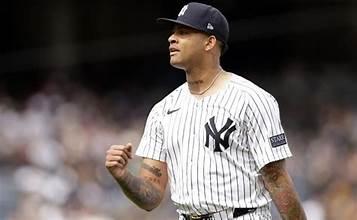 Luis Gil - Professional Sports Motivational Speaker