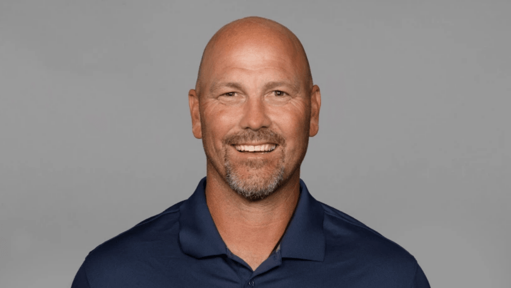 Gus Bradley - Professional Sports Motivational Speaker