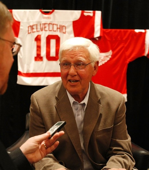 Alex Delvecchio - Motivational Sports Speaker