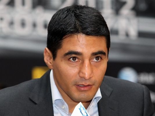 Erik Morales - Motivational Sports Speaker