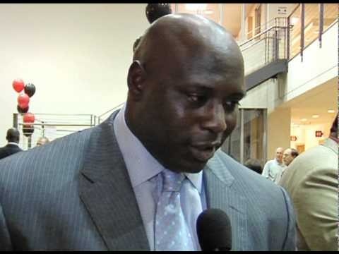 La'Roi Glover - Motivational Sports Speaker