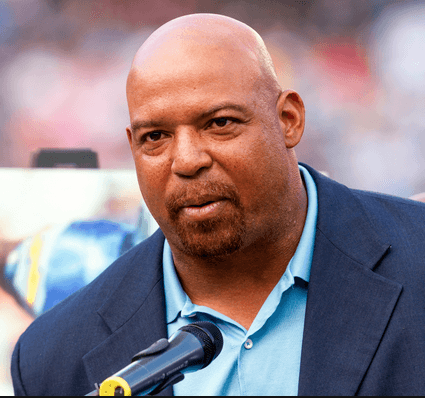 Leslie O'Neal - Motivational Sports Speaker