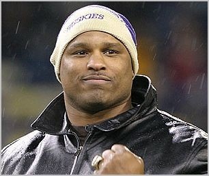 D'Marco Farr - Motivational Sports Speaker