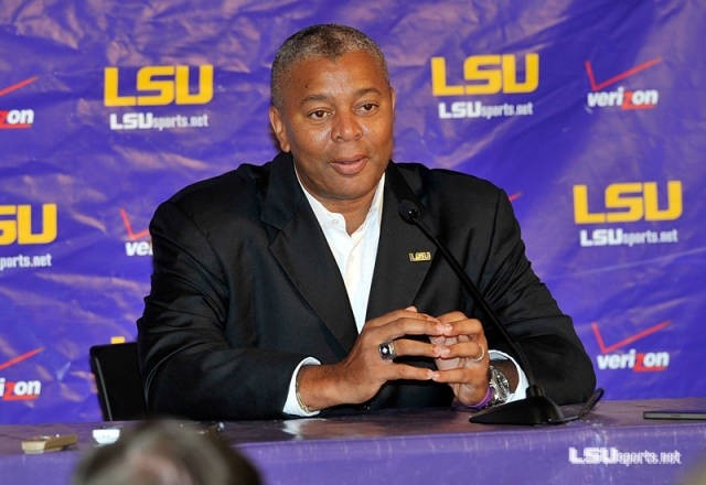 Johnny Jones - Motivational Sports Speaker