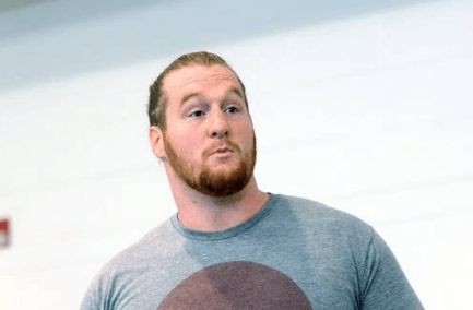 Garrett Gilkey - Motivational Sports Speaker