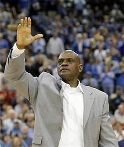 Sidney Wicks - Motivational Sports Speaker