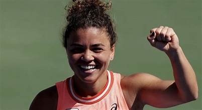 Jasmine Paolini - Motivational Sports Speaker