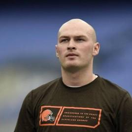 Former South Carolina Quarterback Connor Shaw Holds Sold Out Columbia Football Camp Saturday