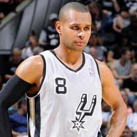 San Antonio Spurs Guard Patty Mills Makes Surprise Visit to University of Hawaii Basketball Camp
