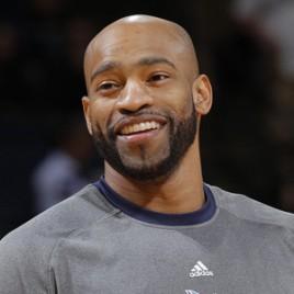 NBA Veteran Vince Carter Hosts Youth Basketball Camp in Hometown