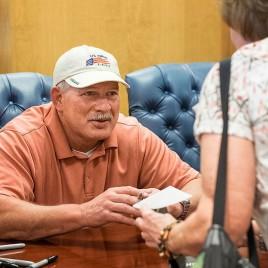 Three-Time MLB All-Star Lenny Dykstra Holds New Jersey Book Signing