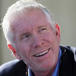 Baseball Hall of Famer Mike Schmidt Appears at National Sports Collectors Convention This Week
