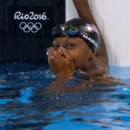 Team USA Swimmer Simone Manuel Makes Olympic History