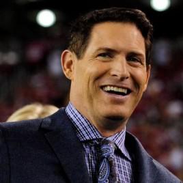Hall of Fame Quarterback Steve Young Holds Book Signing in Hometown November 14th
