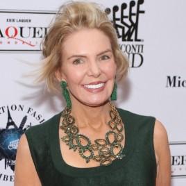 Lasell College Names Female Sports Broadcasting Pioneer Lesley Visser Commencement Speaker