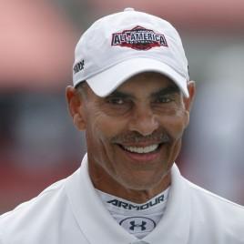 Former NFL Head Coach Herm Edwards Keynotes One Goal Sports Banquet Saturday