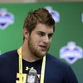 San Diego Chargers Rookie Offensive Lineman Forrest Lamp Signs Endorsement Deal with Lamps Plus