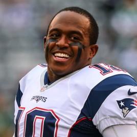 New England Patriots Pro Bowler Matthew Slater Speaks at Pine Street Inn Graduation