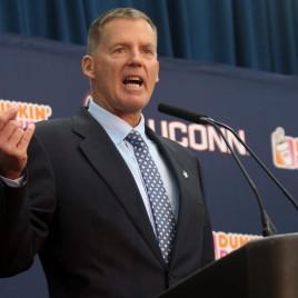 UConn Football Coach Randy Edsall Keynotes Chamber of Commerce Breakfast August 24th