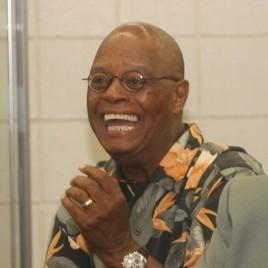 Cleveland Browns Legend Ernie Green Speaks at High School Football Banquet