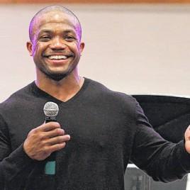 Former College Football Star Maurice Clarett Talks Mental Health at ARCHway Institute Event