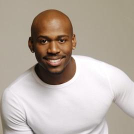 Dolvett Quince has Partnered with Brookstone to Announce a New BodyForm Foam Roller