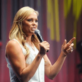 Jennie Finch Gives the Keynote Speech at the 2nd Annual Semoball Awards