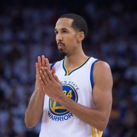 NBA Vet Shaun Livingston Holds Basketball Clinic for At-Risk Youth in Illinois