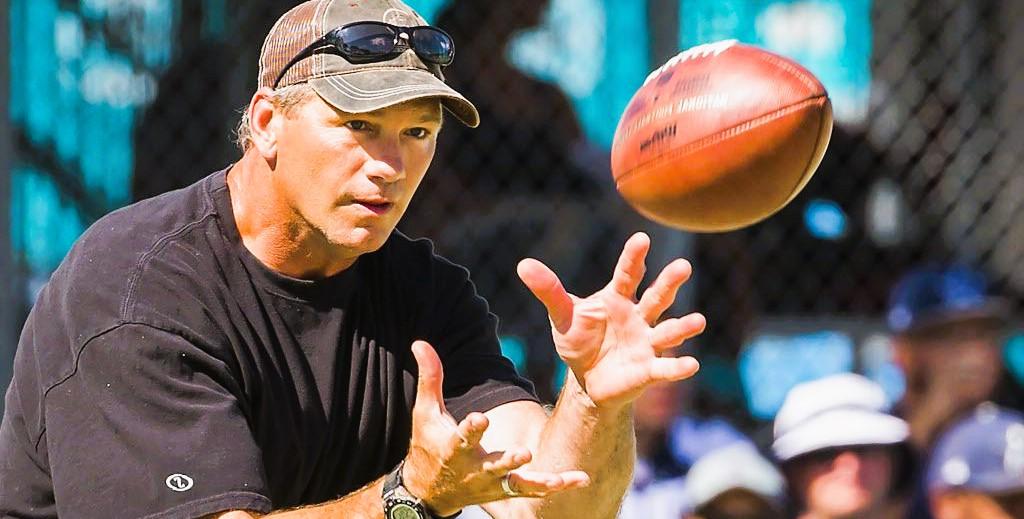 Christian Sports Speaker Jay Novacek Comes to Mount Marty University