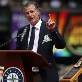 Ex-Pitcher Jamie Moyer Speaks at Seattle Mariners Hall of Fame Induction
