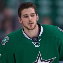 Dallas Stars Center Tyler Seguin Makes a Special Appearance at Rally House Arlington
