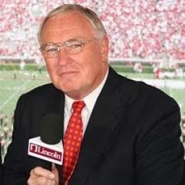 Retired Defensive Tackle Dave Rowe Makes Appearance to Commemorate the Super Bowl's 50th Anniversary