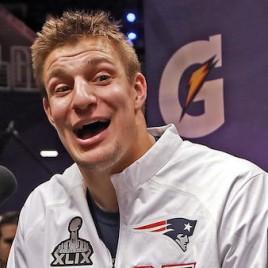 Rob Gronkowski Stars in JetBlue Commercial Promoting New Partnership with the New England Patriots
