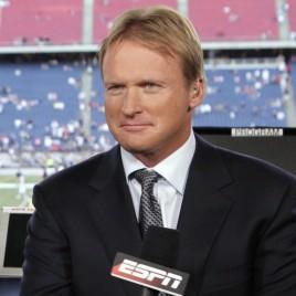 Monday Night Footall Analyst Jon Gruden Makes Appearance at Frankey's Sports Bar in South Florida