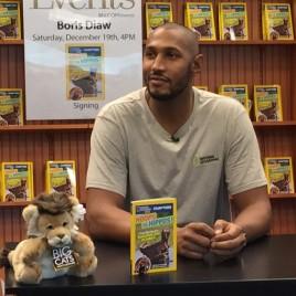 San Antonio Spurs Forward Boris Diaw Appears at Book Signing for Fans